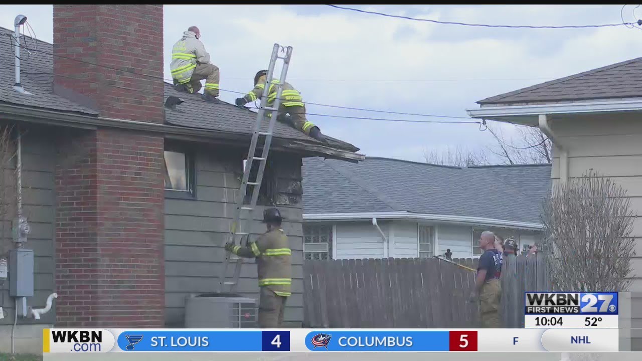 Family displaced after fire at Boardman home - YouTube