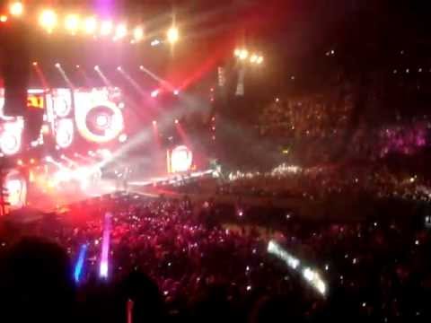 2PM - Hands Up