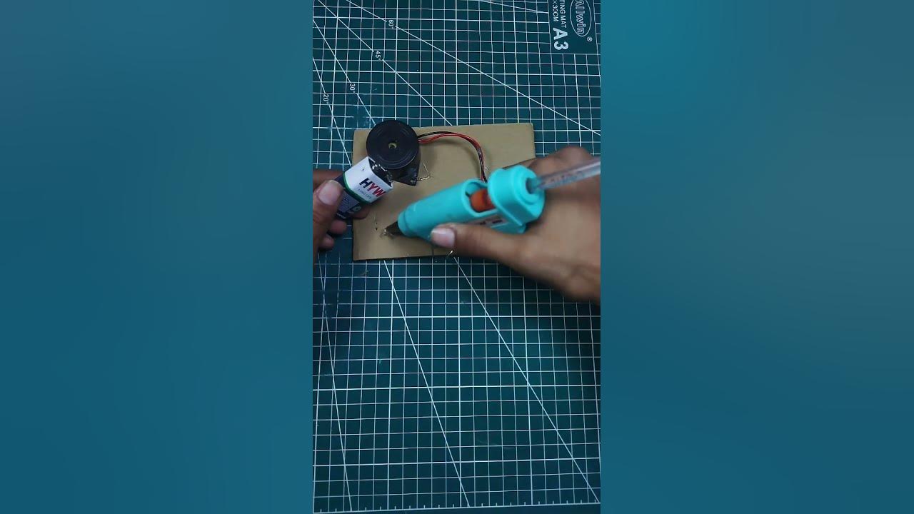 How to make door security alarm using ir sensor #shortsfeed #shorts #viralshorts #viral