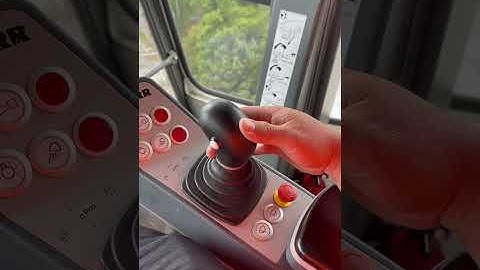 Tower Crane Operations, Liebherr 550