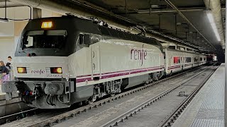 252.067 con un Talgo hacia Lorca saliendo de Barcelona Sants