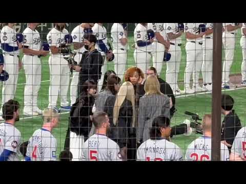 MLB開幕戦 現地映像 リトルグリーモンスター国歌斉唱