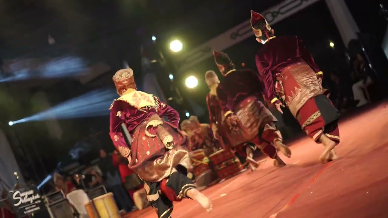 Tari Lapuak Lapak Gandang Tambua