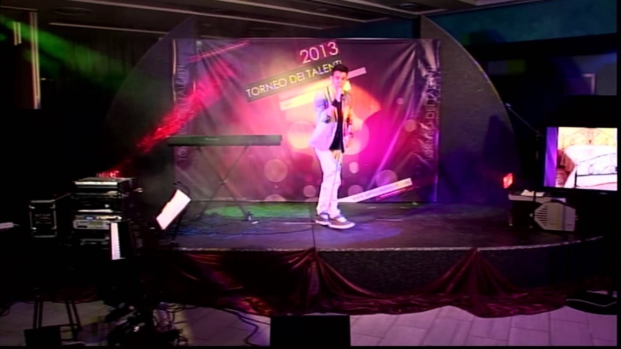 Torneodeitalenti.com - Luca Tosoni canta "Human"