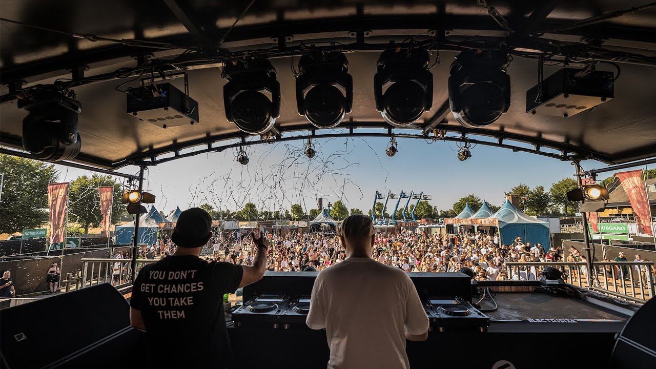 Billy Talent Fallen Leaves AERO Remix YouTube billy-talent-fallen-leaves-aero-remix-youtube