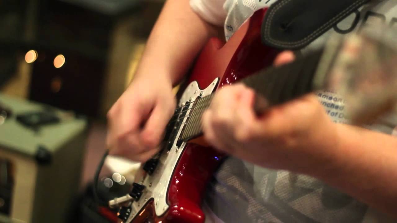 EL GÜEVO - Grabacion en Estudios El Pie.mp4