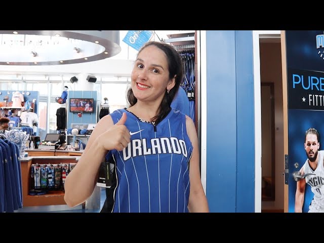 Ganhamos camisetas grátis do Orlando Magic | Morando na Disney