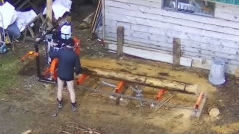 How I endload logs on the TMG PSM26 sawmill with case 430 tractor