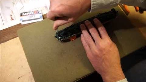 01 Model Trains -  MRC 1930 Drop In Decoder Installation - Getting Started Part 01