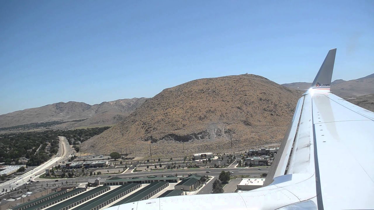 HD American Airlines 737800 [N837NN] Landing RenoTahoe International
