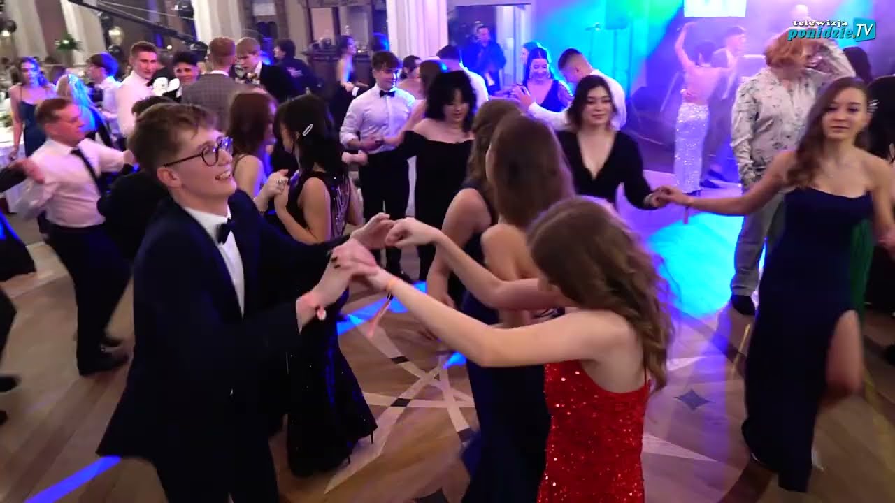 STUDNIÓWKA 2024 - I Liceum Ogólnokształcące im. Tadeusza Kościuszki w Busku-Zdroju - ZABAWA CZ.2