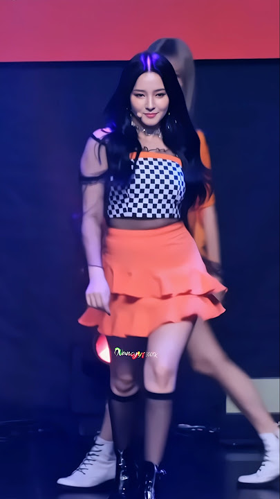 Outfit song 😇 Nancy Momoland viral dance edit 😍 #kpop #shorts
