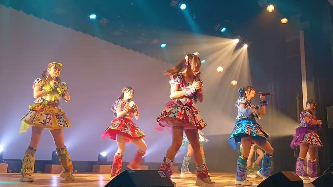 【煌めき☆アンフォレント】 20251227 IDOL CREAM SODA!!SQUARE Vol 2 年末緊急無銭2D4マンSP! @なかのZERO小ホール スマホ定点