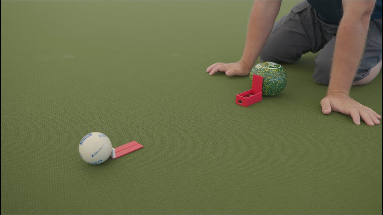 lawn bowls umpire equipment