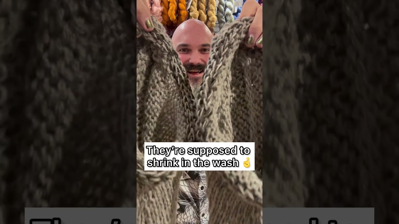 I knit felted slippers! 🤩