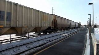 CP 5857 East with 5 engines 20101230