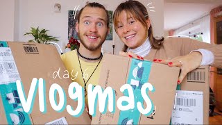 VLOGMAS DAY SIX: unboxing 1300€ worth of YouTube equipment, new jewellery, Christmas sweaters & more