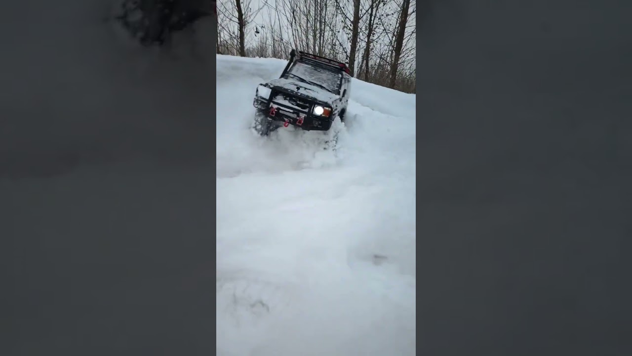 Опасный манёвр. Экстремальная езда на Toyota Land Cruiser-70. 