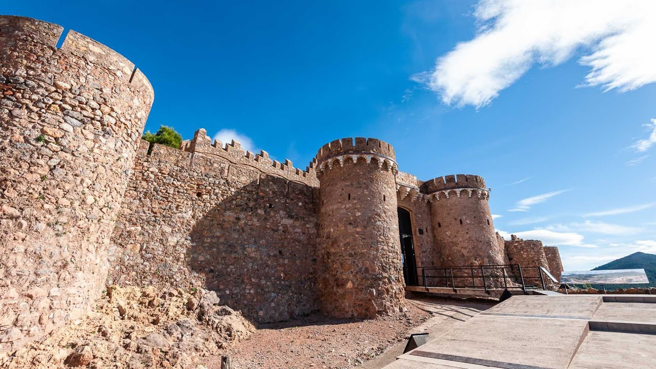 Vistas y paisaje desde el Castillo de las 300 Torres de Onda
