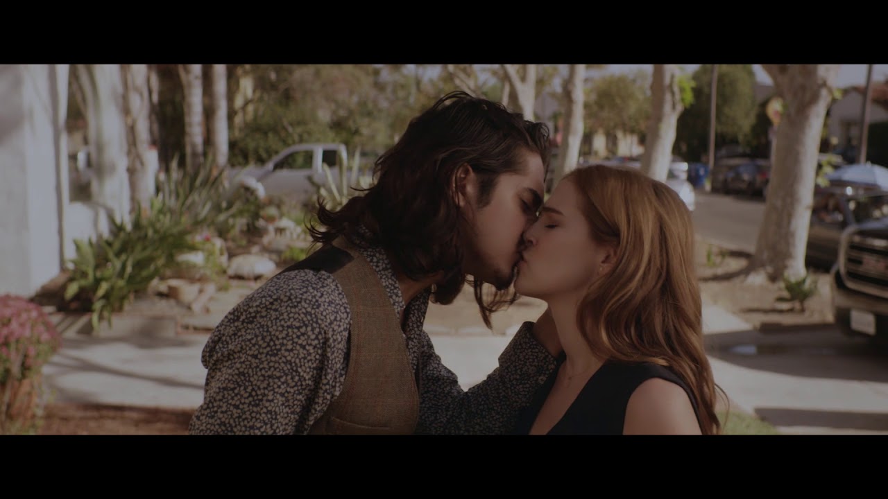 Zoey Deutch \u0026 Sarah Hyland Celebrate Halloween in Hollywood - See Their  Costumes Here!: Photo 3495628 | 2015 Halloween, Avan Jogia, Sarah Hyland,  Zelda Williams, Zoey Deutch Photos | Just Jared: Entertainment News, image size:1280x720