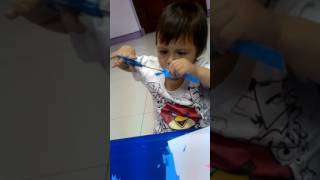 Download Lagu Baby Micha learn to cut (toddler) MP3