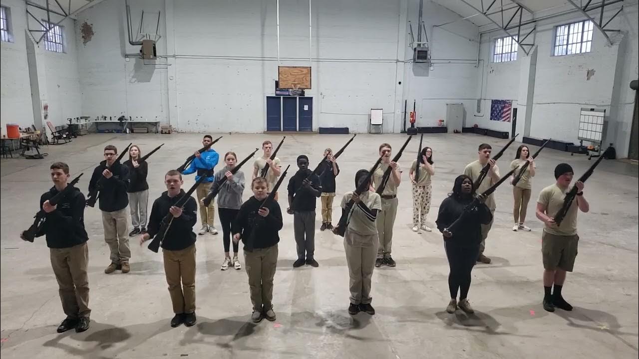 franklin-county-bulldog-drill-team-15-count-manual-arms-youtube