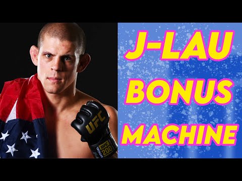 3 Minutes of Joe Lauzon Not Knowing How to be in a Boring Fight