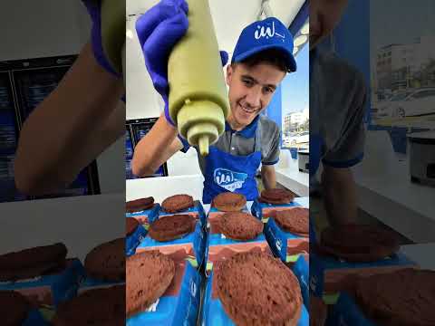 أول برجر حلو في العالم وصل وبير الدنيا جربه قبل ما يخلص الاردن