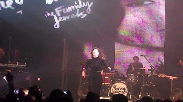 MARINA & THE DIAMONDS ARE YOU SATISFIED? ROUNDHOUSE LONDON  8TH NOVEMBER 2010