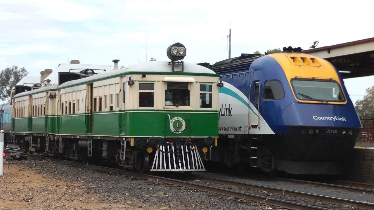 electromotive tec3r Tin Hares on the Main West: Australian Trains