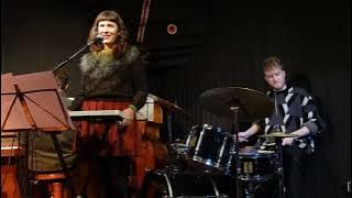 MIRNA BOGDANOVIĆ & BAND - 