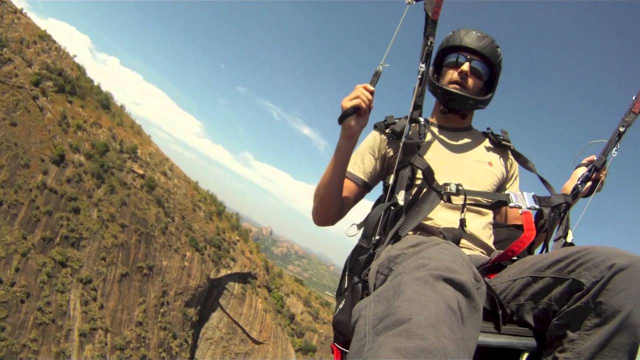 Paragliding somewhere between Bangalore and Mysore - YouTube