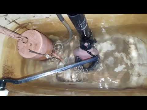 Vídeo: Com es neteja una vàlvula d'ompliment de fluidmaster?