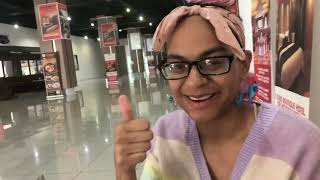 Animangaki 2022 vlogs day 2 part 1: Let's go to the con! Plus cool official merch!