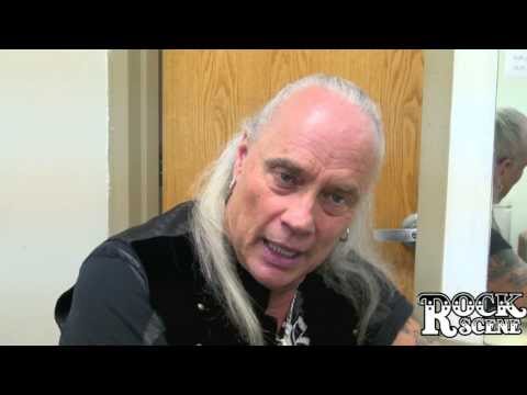 Vidéo: Rickey Medlocke Net Worth: Wiki, Marié, Famille, Mariage, Salaire, Frères et sœurs