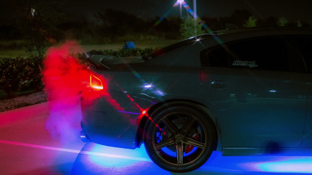 UZI - NEON ( Faraway Remix )