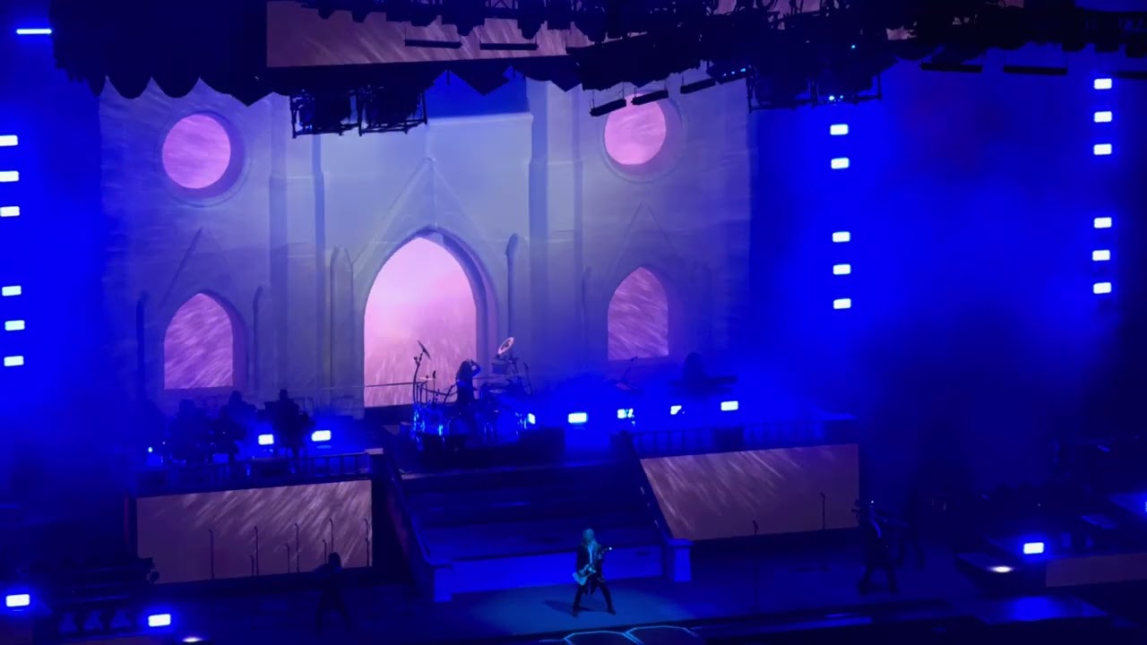 Moonlight and Madness - Trans-Siberian Orchestra Live at