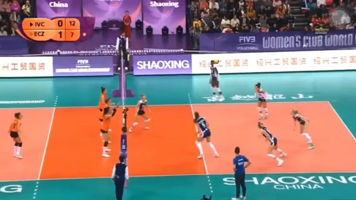 The Beautiful Wing Spiker: Kimberly Hill #15