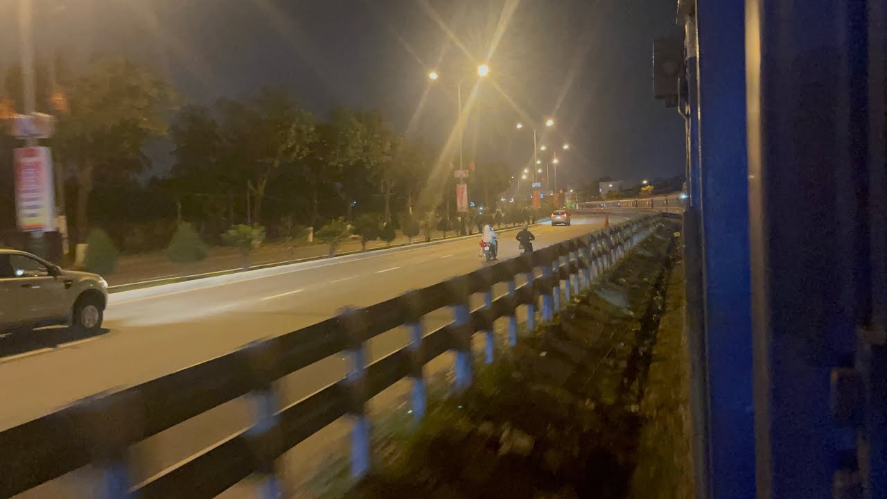 Trải Nghiệm đi tàu SE7 từ Đà Nẵng đến Tam Kỳ vào ban đêm mùng 2 (18/2/2026)