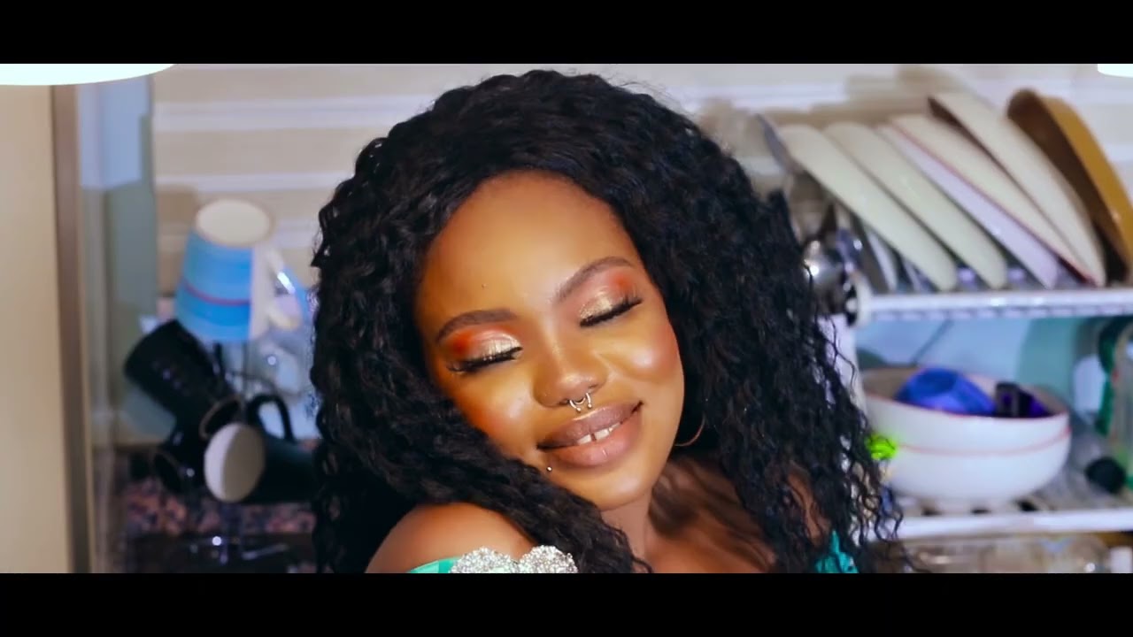 MC FLOW LIFEKANA ( BADJI CHENNO ) CLIP OFFICIEL