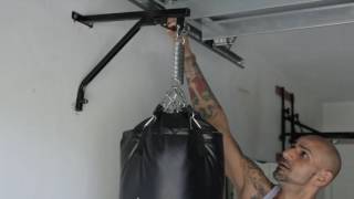 Heavy Bag Wall Mount by Yes4all - Tips to make installation a breeze #Boxing #HomeGym #HeavyBag #DIY