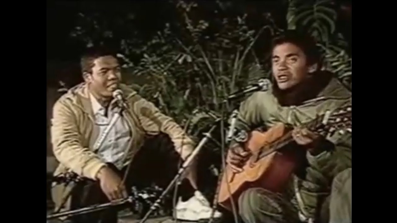 Mahaleo • Ditra | TVM 1982 #madagascar #malagasy