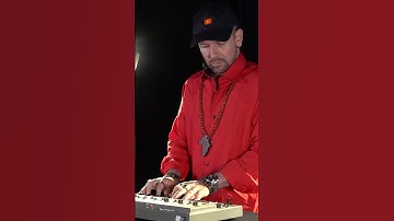 A Small Classic Synthesizer! 🎹✨ #roland #sh101 #synth #synthesizer #gear #review