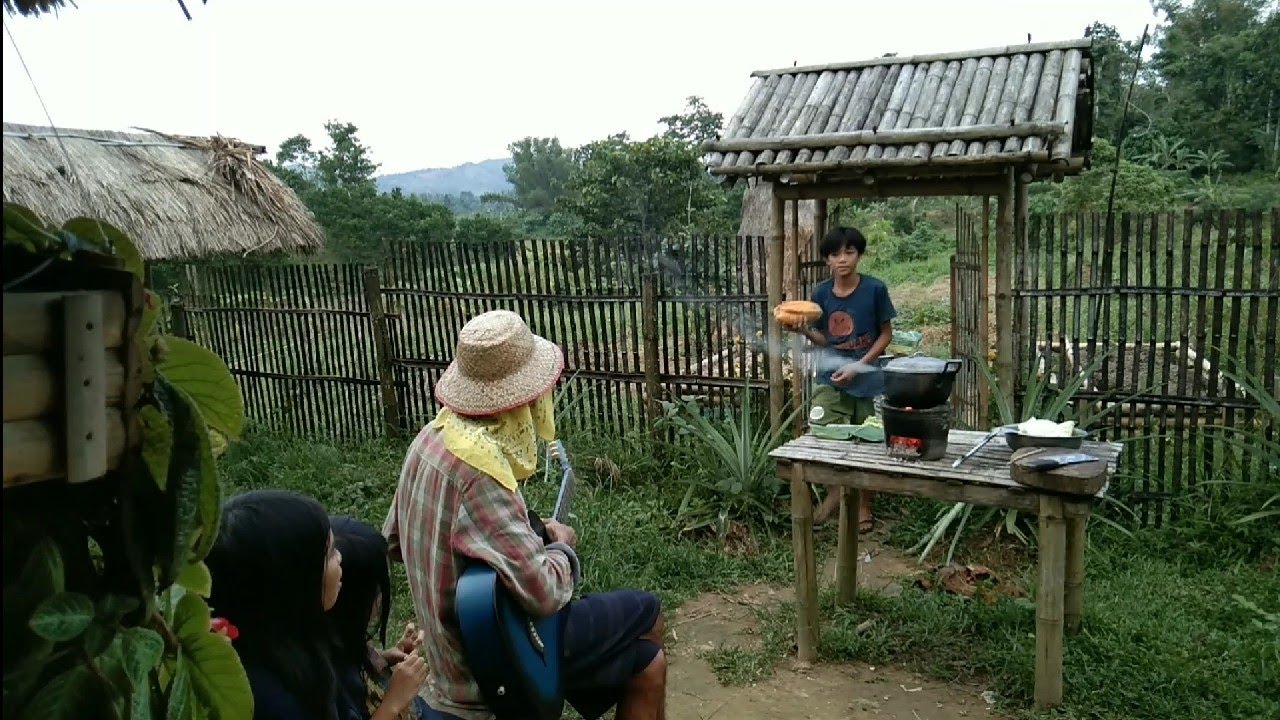 we wasted no time in planting different kind of vegetables,cooking beef nilaga & chicken tinola