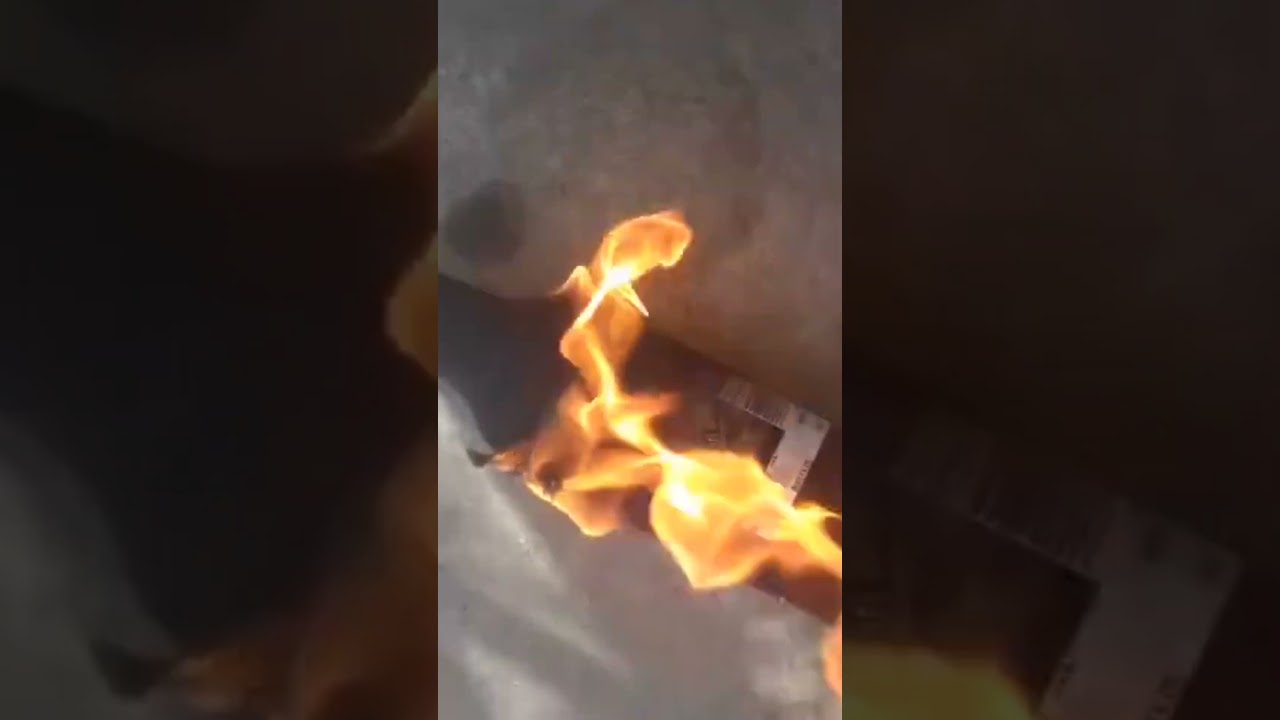 Cutting a beer bottle by rope | 