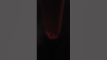 XP MI-4 pinpointer | flashing led light while off?