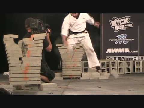 Master Drew Serrano- Power Concrete Palm- at the 2009 US Open