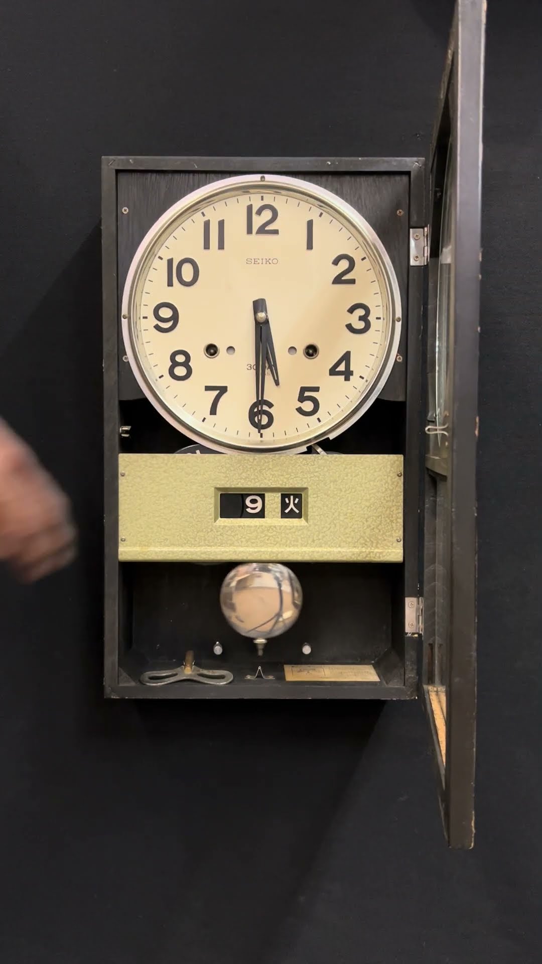 6・SEIKO 30DAY 振り子時計 JAPAN ゼンマイ式ボンボン 手巻き鍵巻付
