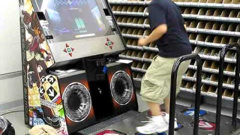 DDR X2 AC US test - June.H plays Max 300 double