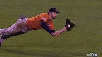 HOU@KC Gm1: Marisnick lays out to rob Escobar in 5th